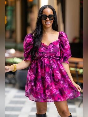 Buddy Love Colby floral Puff-Sleeve Mini Dress in Fuchsia Pink